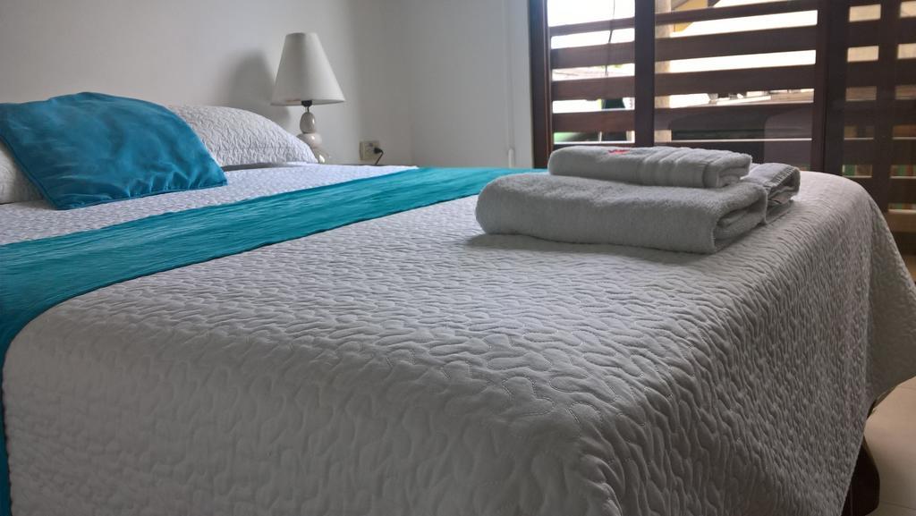 Hostal Costa Del Pacifico بويرتو أيورا المظهر الخارجي الصورة