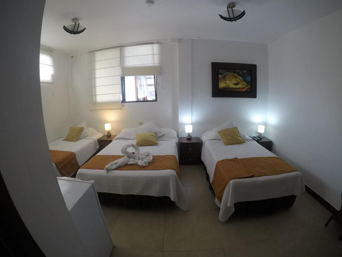 Hostal Costa Del Pacifico بويرتو أيورا المظهر الخارجي الصورة