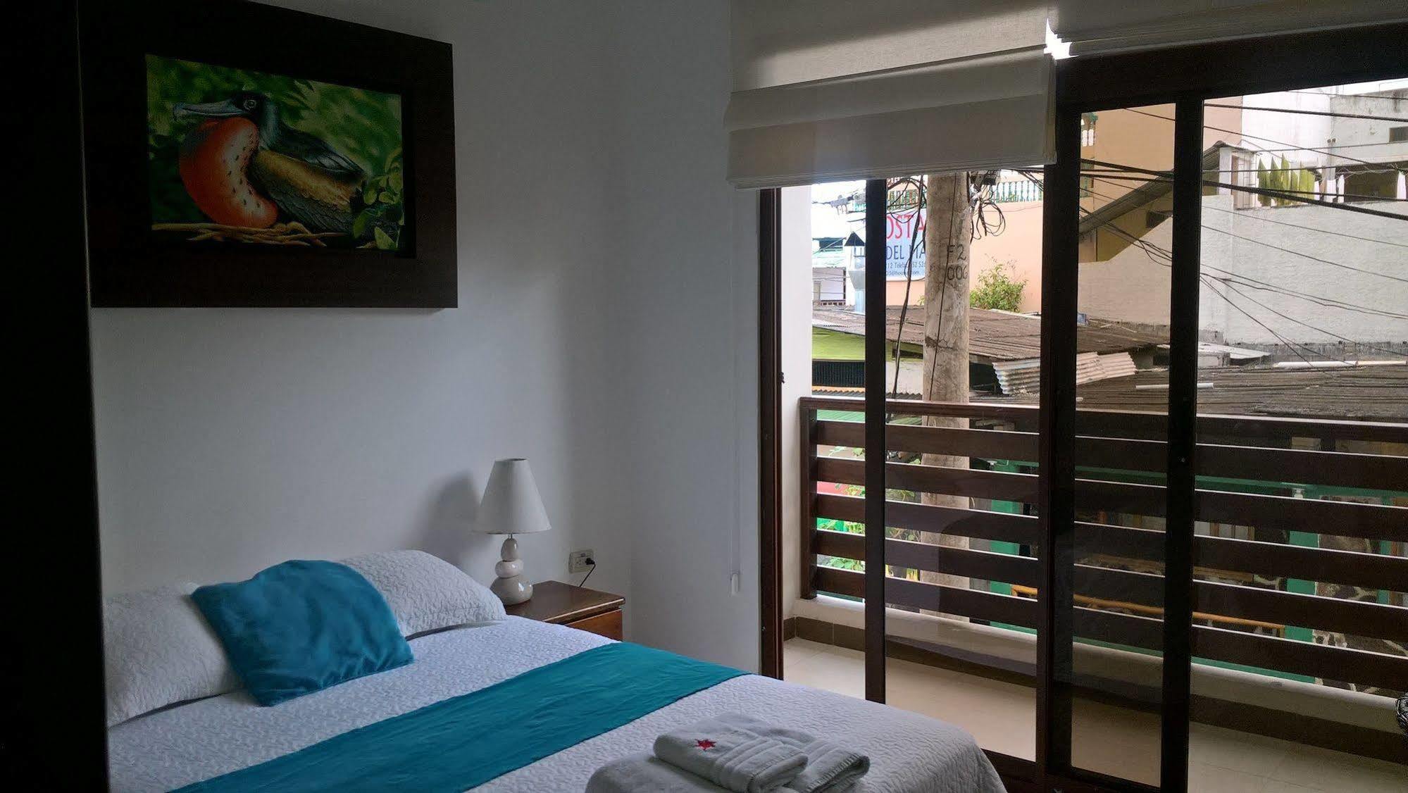 Hostal Costa Del Pacifico بويرتو أيورا المظهر الخارجي الصورة