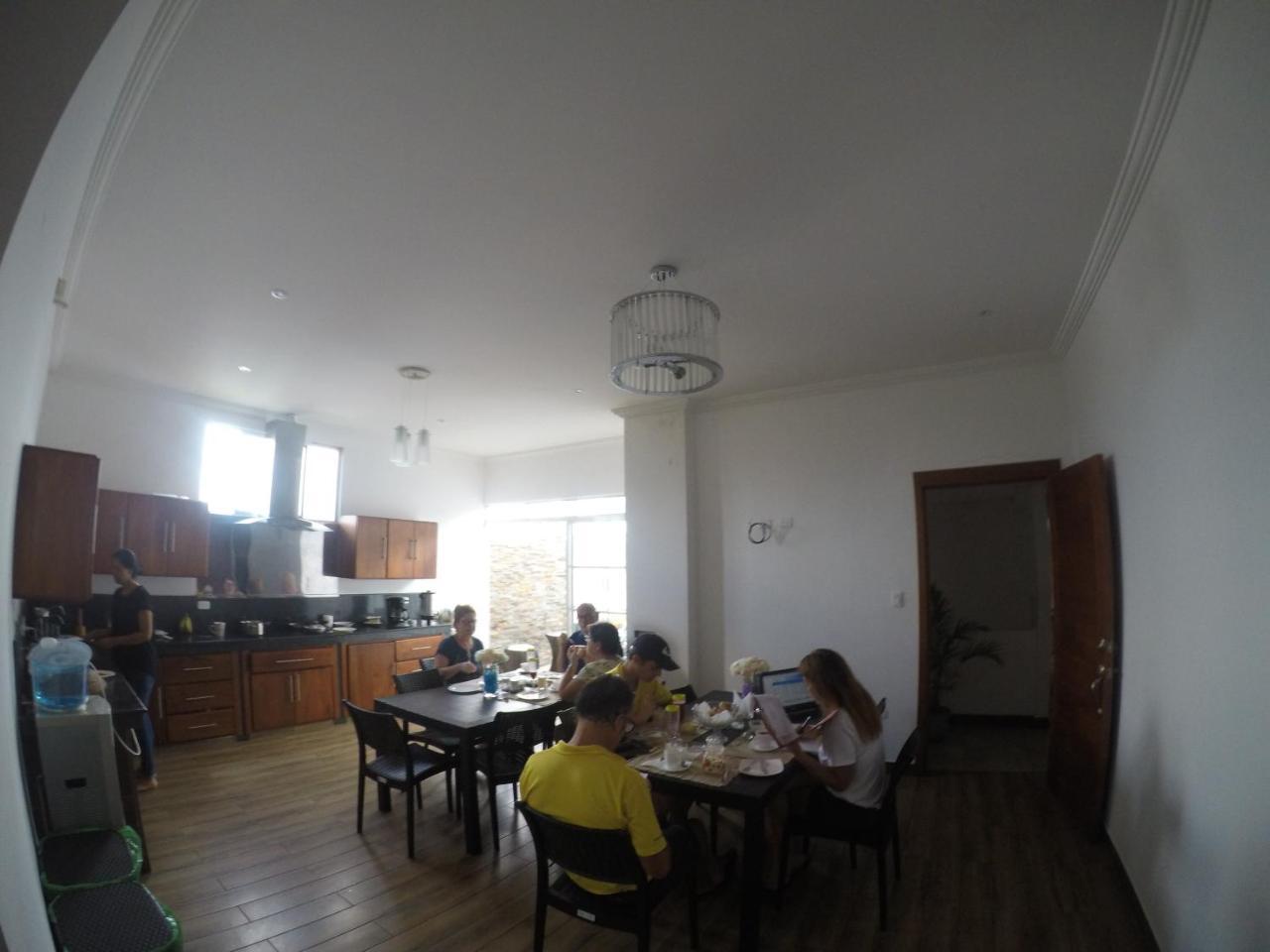Hostal Costa Del Pacifico بويرتو أيورا المظهر الخارجي الصورة